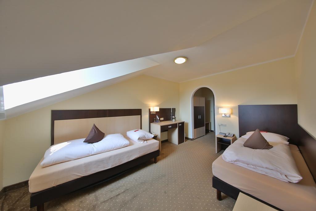 Hotel Bockmaier Oberpframmern